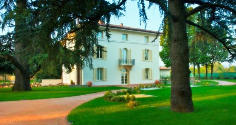 Relais Villa ValfioreSan Lazzaro di Savena